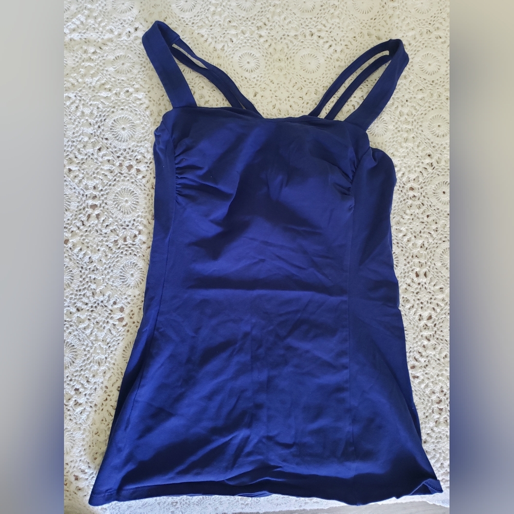 Katherine pierce crisscross top size M